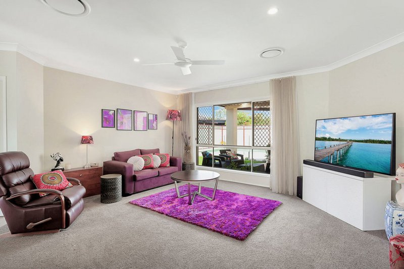 Photo - 14 Lanai Drive, Burleigh Waters QLD 4220 - Image 5