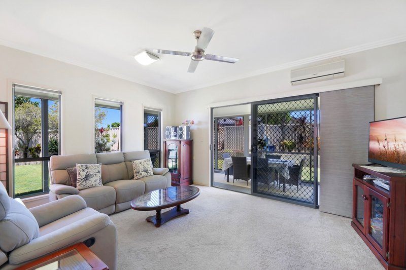 Photo - 14 Lancelot Crescent, Ormeau QLD 4208 - Image 10