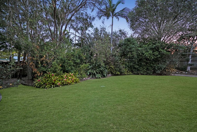 Photo - 14 Lanfranco Street, Rochedale South QLD 4123 - Image 16