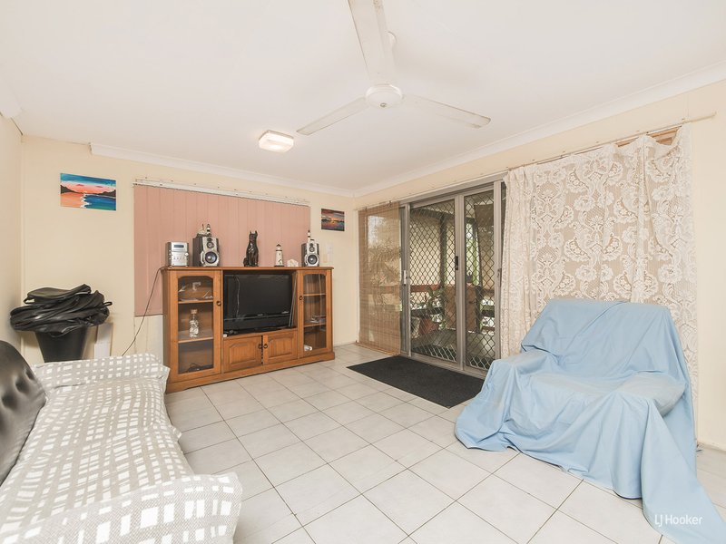 Photo - 1/4 Larcombe Street, Park Avenue QLD 4701 - Image 3