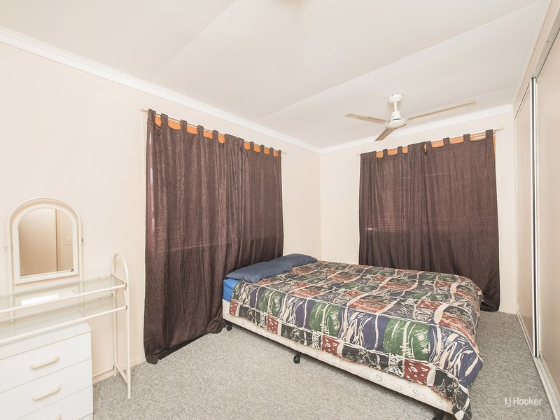 Photo - 1/4 Larcombe Street, Park Avenue QLD 4701 - Image 14