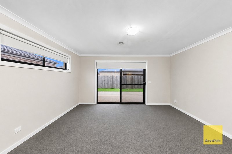Photo - 14 Lay Street, Tarneit VIC 3029 - Image 20