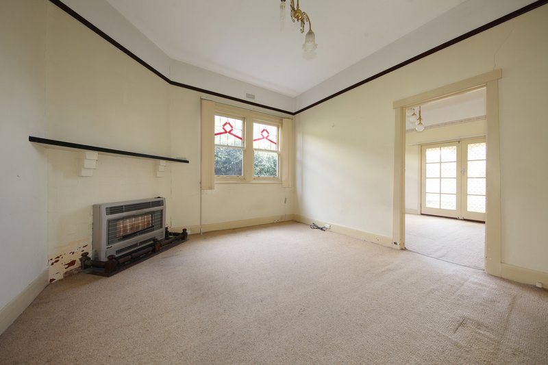 Photo - 14 Lees Street, Mckinnon VIC 3204 - Image 3