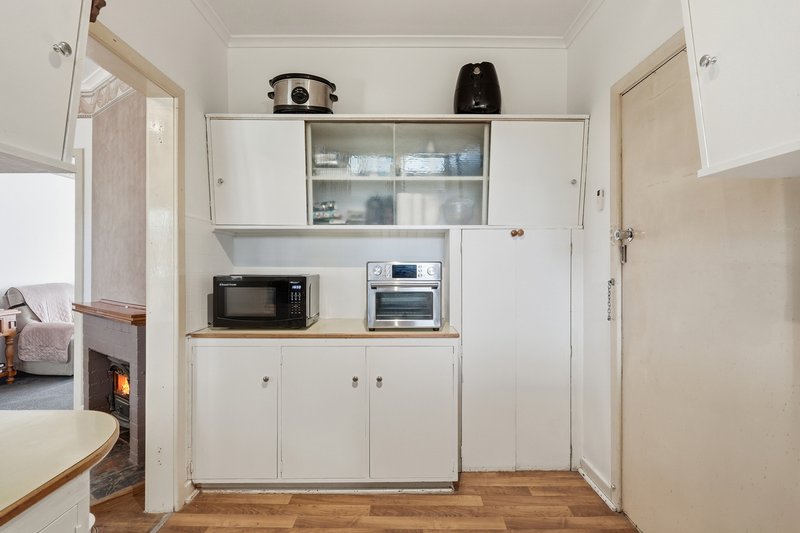 Photo - 14 Leighland Road, Claremont TAS 7011 - Image 4