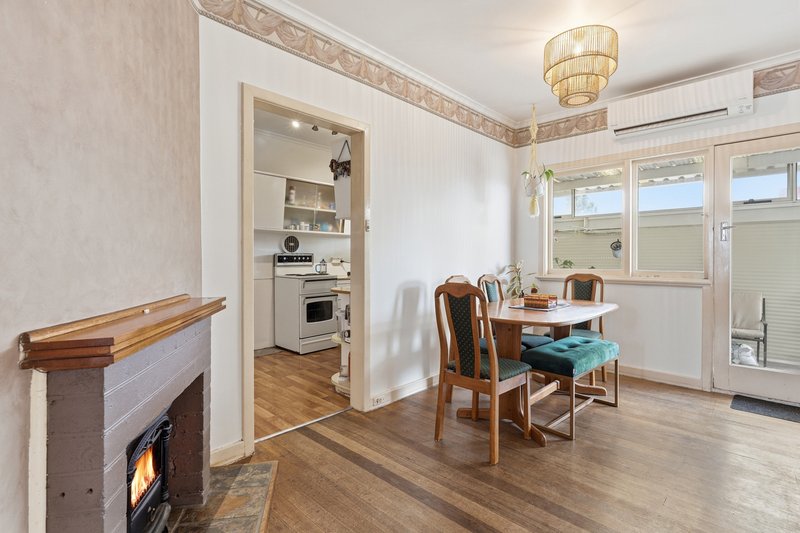 Photo - 14 Leighland Road, Claremont TAS 7011 - Image 5