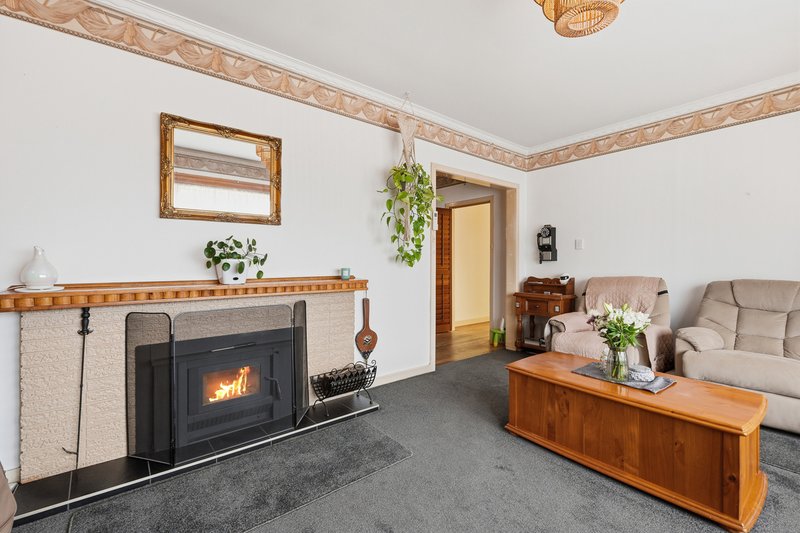 Photo - 14 Leighland Road, Claremont TAS 7011 - Image 8