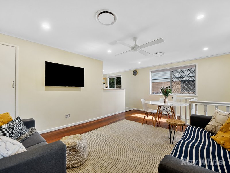 Photo - 14 Leslie Street, Arana Hills QLD 4054 - Image 3