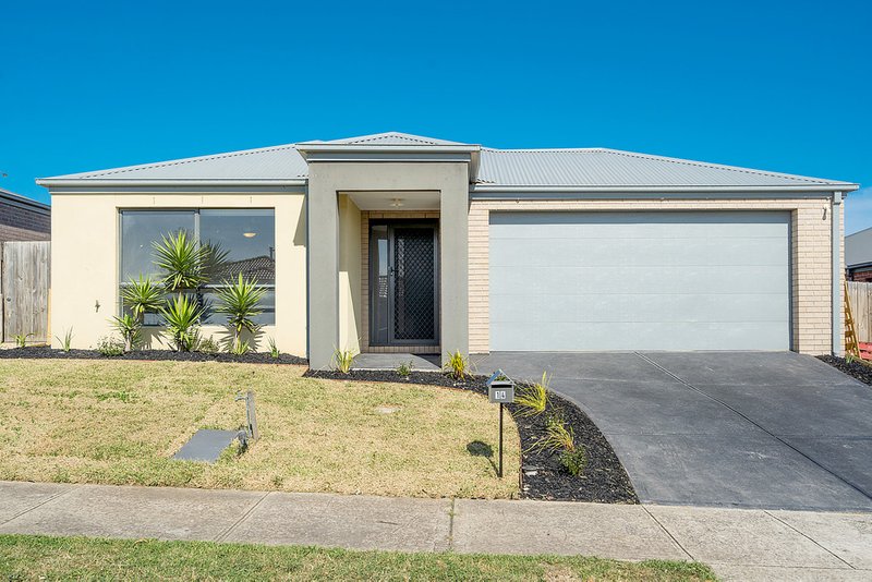 14 Leveque Loop, Craigieburn VIC 3064