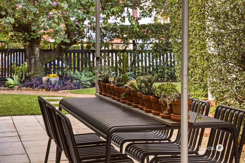 Photo - 14 Lexington Terrace, Hamilton QLD 4007 - Image 7