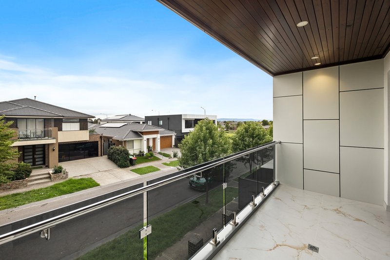 Photo - 14 Liewah Circuit, Craigieburn VIC 3064 - Image 24