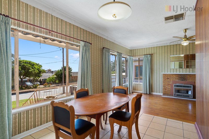 Photo - 14 Lifford Parade, Marino SA 5049 - Image 2