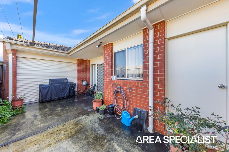 Photo - 1/4 Lima Place, Pakenham VIC 3810 - Image 10