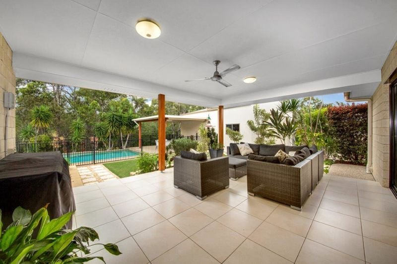 Photo - 14 Lingwoodock Place, Glen Eden QLD 4680 - Image 3