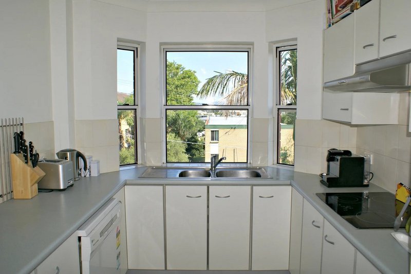 Photo - 1/4 Little Street, Albion QLD 4010 - Image 4