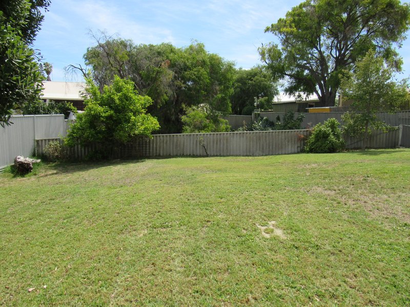 Photo - 14 Liverpool Street, Shoalwater WA 6169 - Image 4