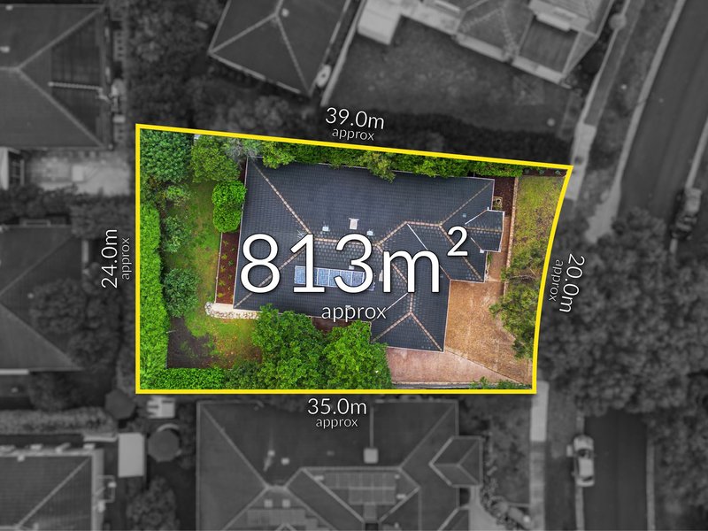 Photo - 14 Loders Way, Berwick VIC 3806 - Image 2
