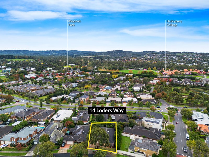 Photo - 14 Loders Way, Berwick VIC 3806 - Image 22