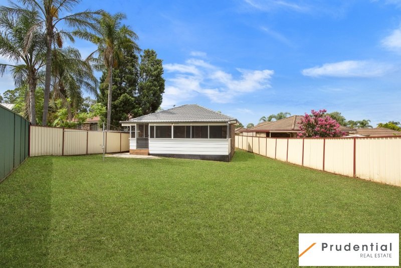 Photo - 14 Loire Place, Kearns NSW 2558 - Image 10