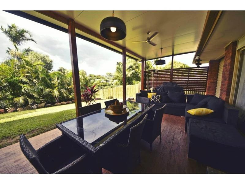 Photo - 14 Lomandra Street, Boyne Island QLD 4680 - Image 7