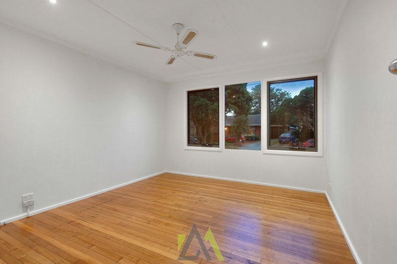 Photo - 14 Longleaf Street, Frankston North VIC 3200 - Image 3