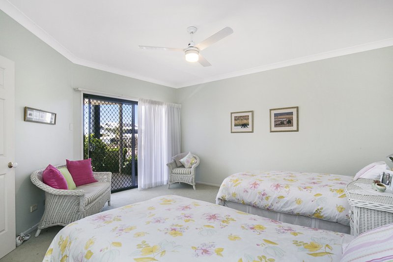 Photo - 14 Lookout Court, Victoria Point QLD 4165 - Image 12