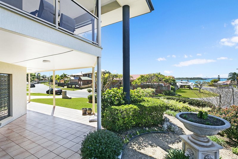 Photo - 14 Lookout Court, Victoria Point QLD 4165 - Image 13