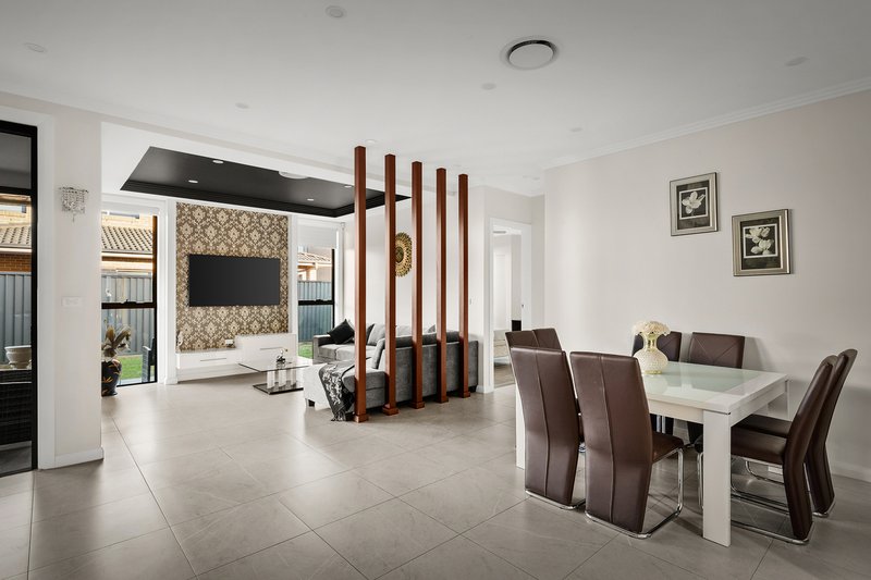 Photo - 14 Loudon Parade, Marsden Park NSW 2765 - Image 5