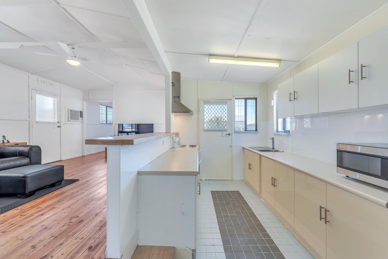 Photo - 14 Lovell Street, Goolwa South SA 5214 - Image 4