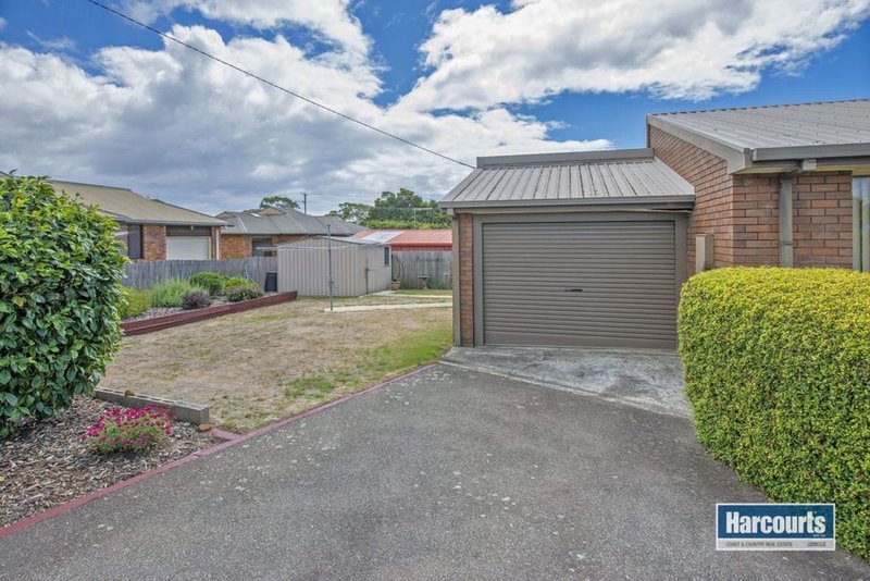 Photo - 14 Lovett Street, Ulverstone TAS 7315 - Image 11