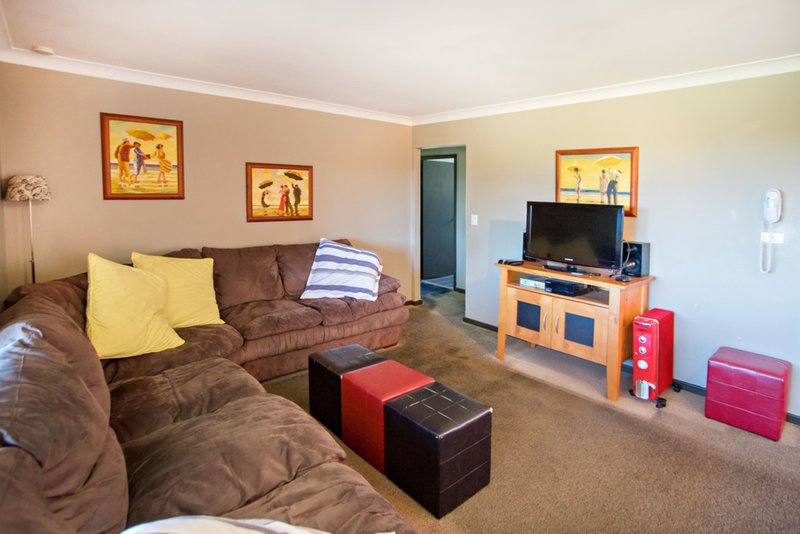 Photo - 14 Lucas Avenue, Green Point NSW 2428 - Image 2