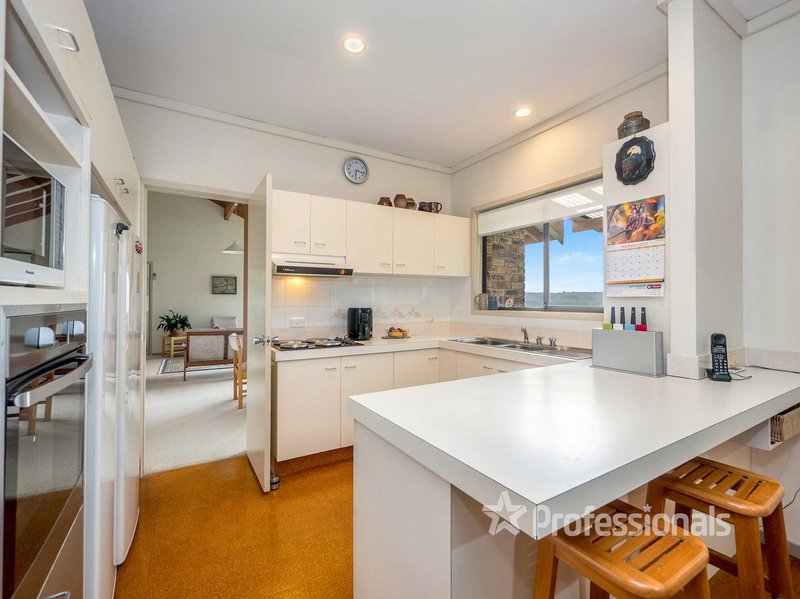 Photo - 14 Lucia Crescent, Lismore Heights NSW 2480 - Image 6