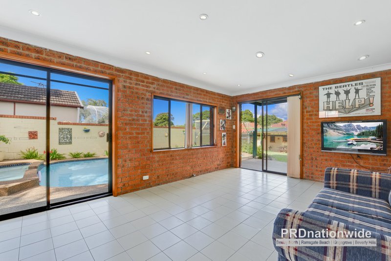 Photo - 14 Lymington Street, Bexley NSW 2207 - Image 11