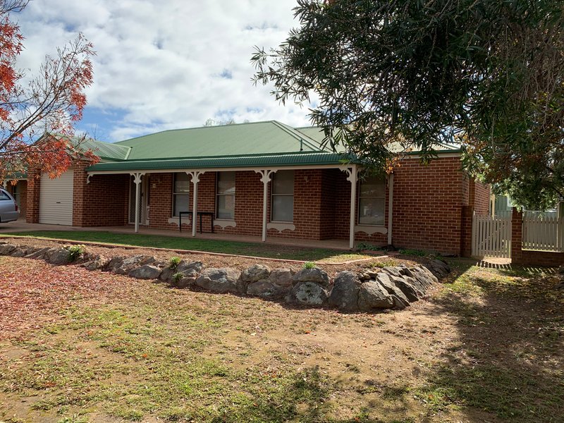 1/4 Macquarie Drive, Mudgee NSW 2850