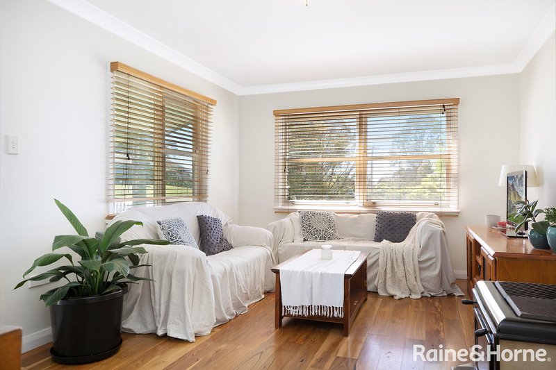 Photo - 14 Madeline Street, Hill Top NSW 2575 - Image 4