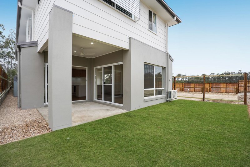 Photo - 14 Magenta Street, Greenbank QLD 4124 - Image 17