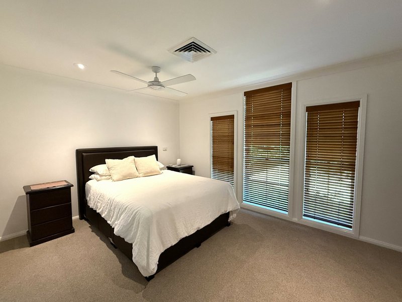 Photo - 14 Magnolia Grove, Bomaderry NSW 2541 - Image 11