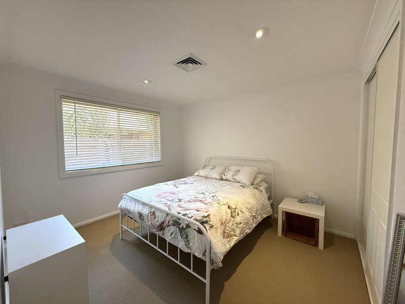 Photo - 14 Magnolia Grove, Bomaderry NSW 2541 - Image 12