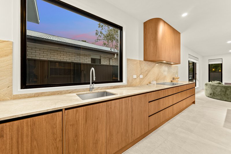 Photo - 14 Magnolia Street, Pallara QLD 4110 - Image 8