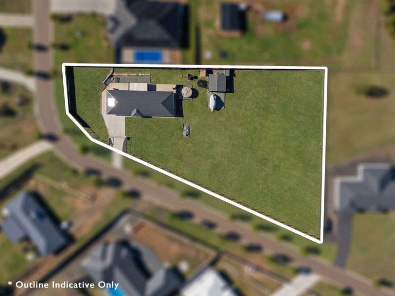 Photo - 14 Mahogany Drive, Plainland QLD 4341 - Image 2