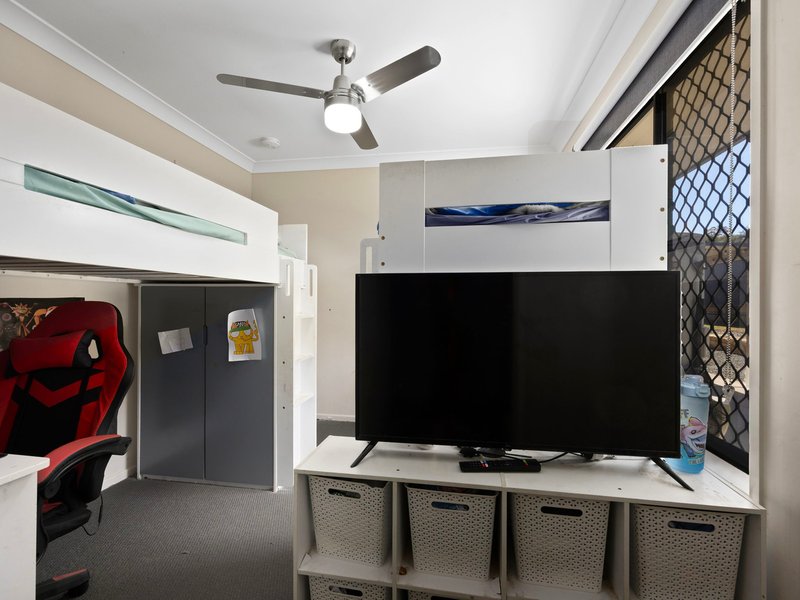 Photo - 14 Mahogany Drive, Plainland QLD 4341 - Image 9