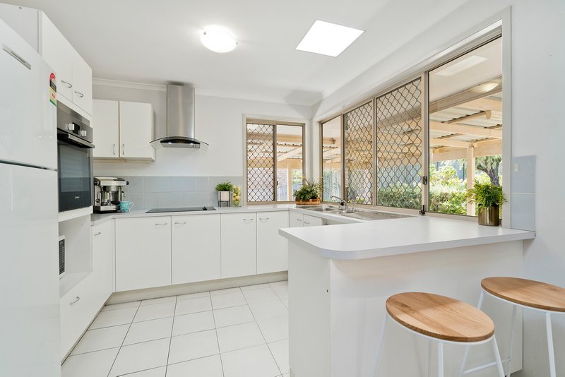 Photo - 14 Malachite Street, Keperra QLD 4054 - Image 3