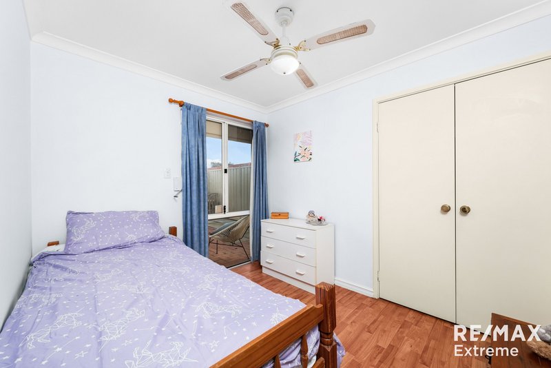 Photo - 14 Manila Place, Warnbro WA 6169 - Image 16