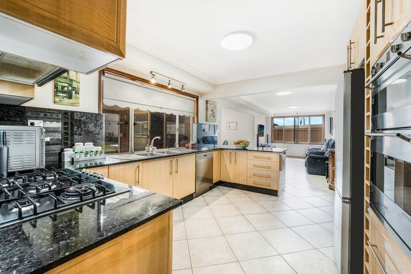 Photo - 14 Mannix Street, Bonnyrigg Heights NSW 2177 - Image 4