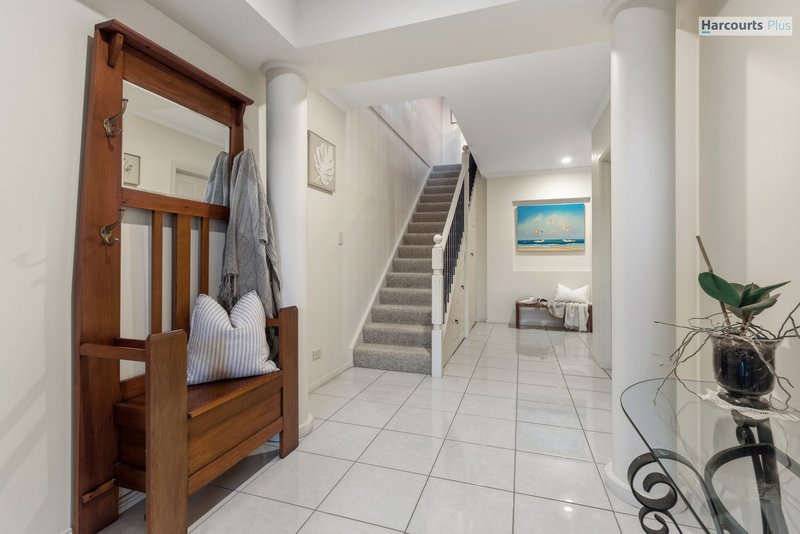 Photo - 14 Manos Court, Seacliff Park SA 5049 - Image 5