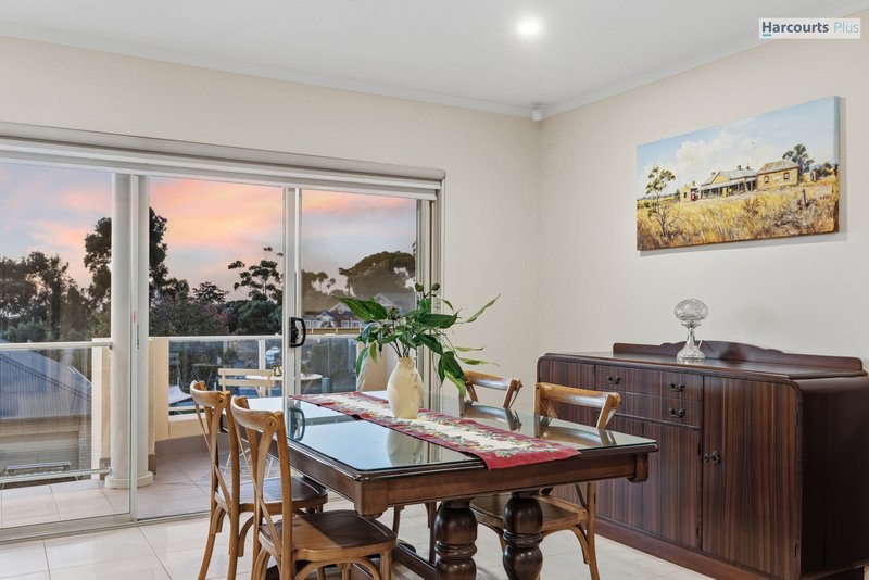 Photo - 14 Manos Court, Seacliff Park SA 5049 - Image 12