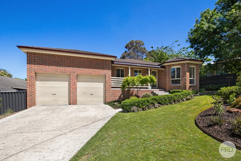 14 Mansfield Avenue, Mount Clear VIC 3350