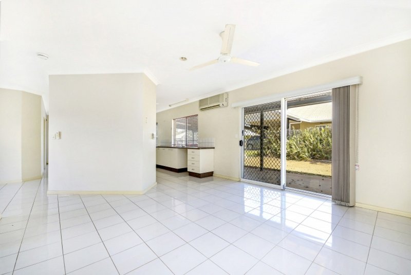 Photo - 14 Maranthes Place, Durack NT 0830 - Image 5