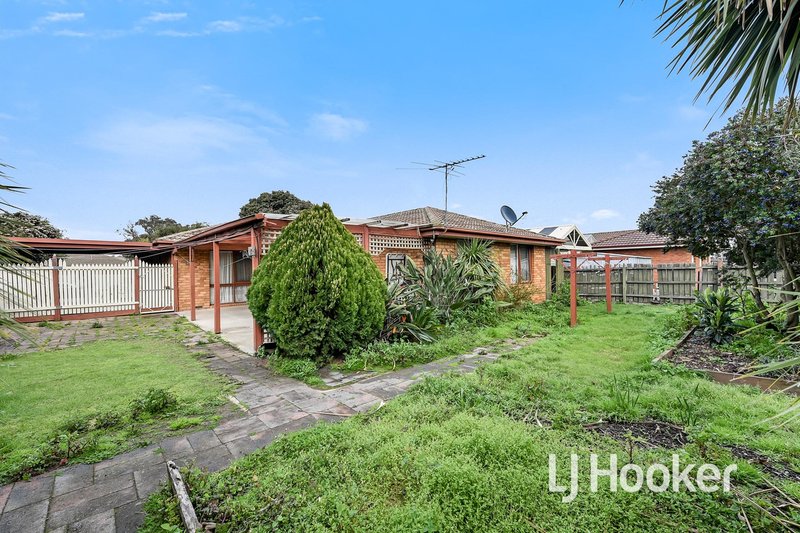 Photo - 14 Marida Court, Berwick VIC 3806 - Image 10