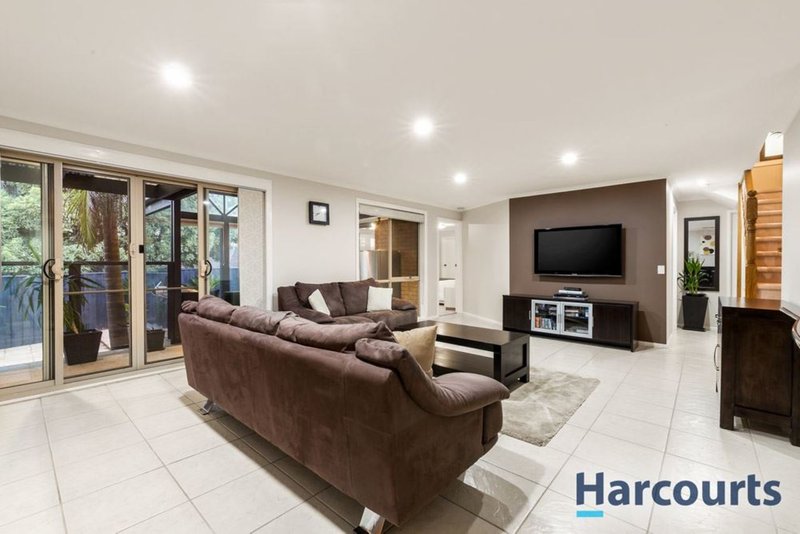 Photo - 14 Mariemont Avenue, Wantirna VIC 3152 - Image 5