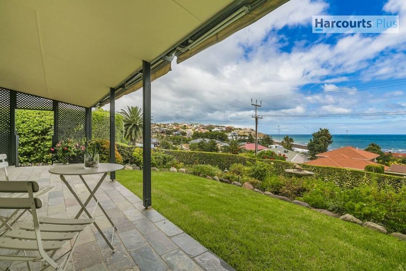 14 Marine Avenue, Hallett Cove SA 5158